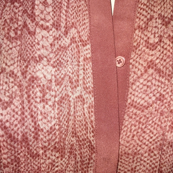 JOIE pink tassa snakeskin top - Picture 3 of 12